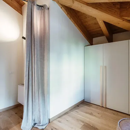 The Castle - By Myhomeincomo