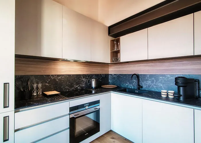 The Castle - By Myhomeincomo