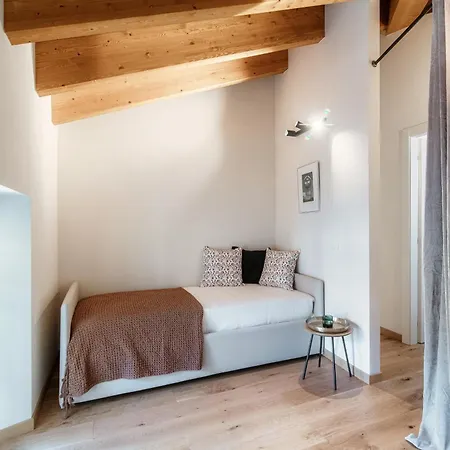 The Castle - By Myhomeincomo Apartment Menaggio