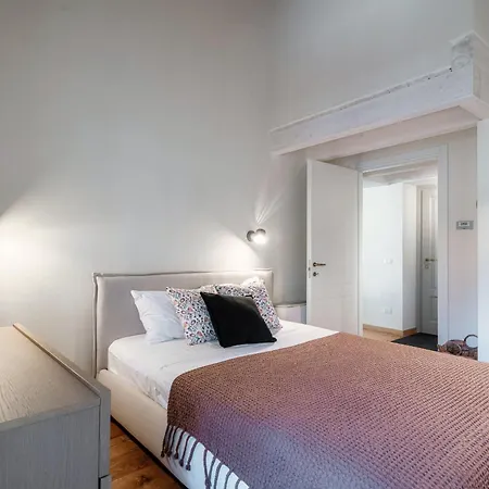 The Castle - By Myhomeincomo Apartment Menaggio